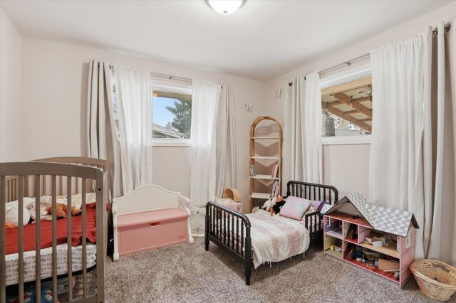 4020 W Crown Ave, Spokane, WA 99205