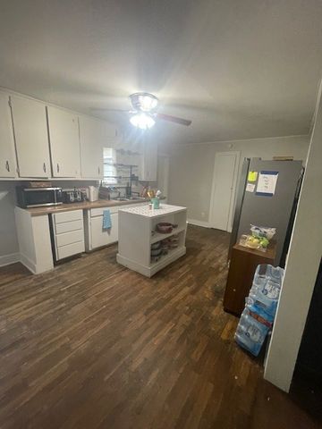 103 E High St, Ethridge, TN 38456