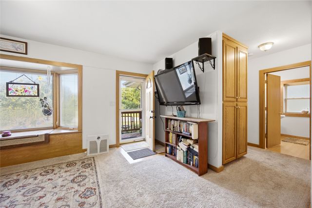 4120 Colfax Avenue, Des Moines, IA 50317