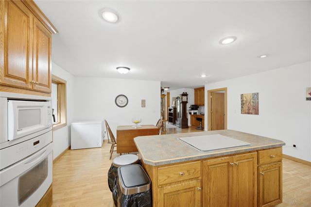 4120 Colfax Avenue, Des Moines, IA 50317