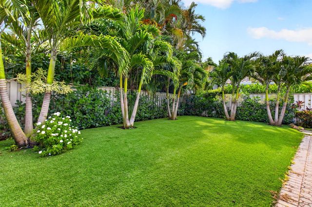 6356 NW 25th Way, Boca Raton, FL 33496