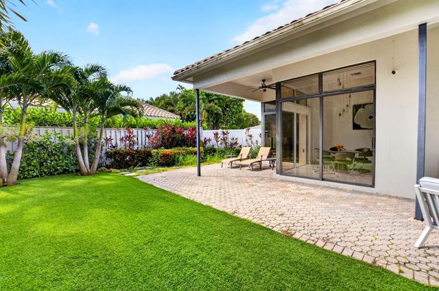 6356 NW 25th Way, Boca Raton, FL 33496