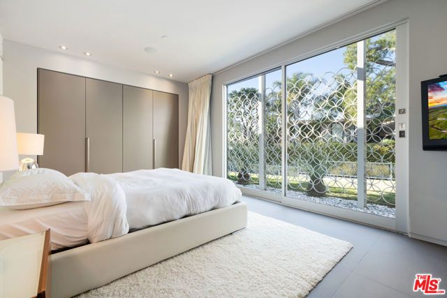 1610 Carla, Beverly Hills, CA 90210