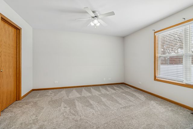 225 Morrow Street D, Somonauk, IL 60552
