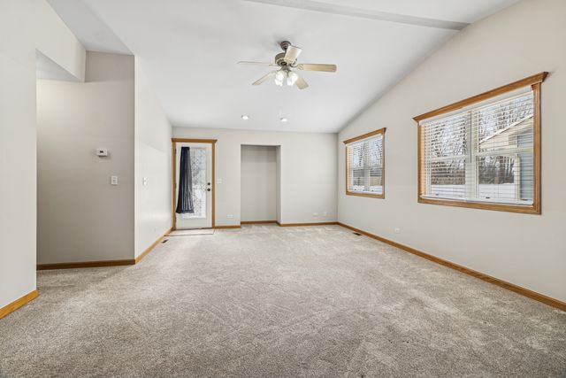 225 Morrow Street D, Somonauk, IL 60552