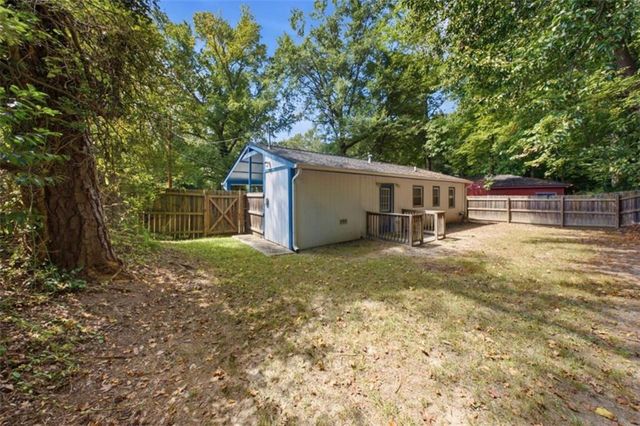371 Santa Lucia Terrace, Atlanta, GA 30318