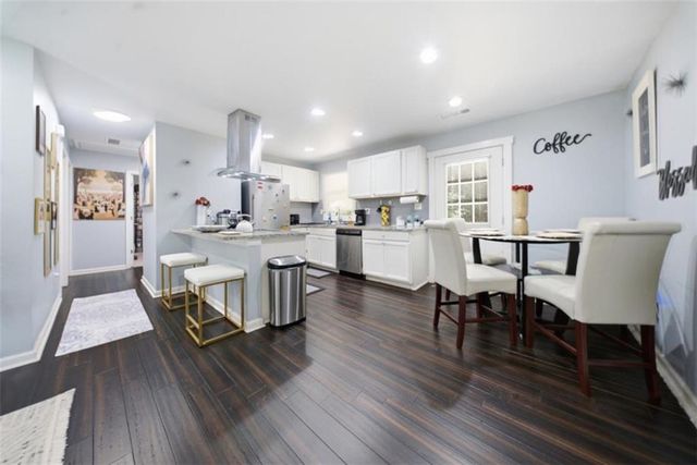 371 Santa Lucia Terrace, Atlanta, GA 30318