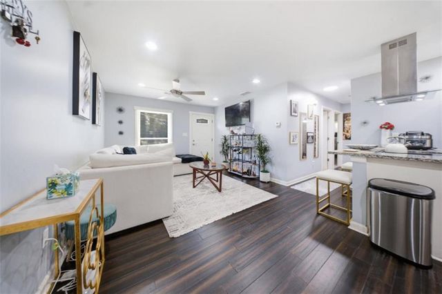 371 Santa Lucia Terrace, Atlanta, GA 30318
