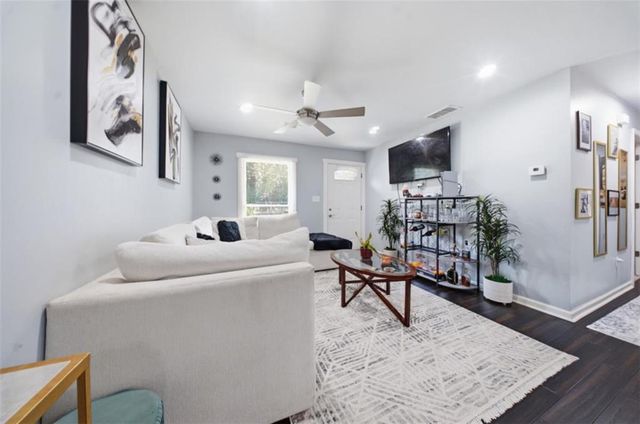 371 Santa Lucia Terrace, Atlanta, GA 30318