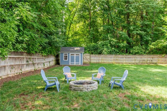 7437 Laneview Dr, Richmond, VA 23225