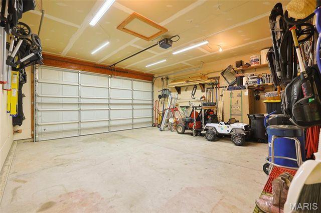 143 Trotters Creek Lane, Wright City, MO 63390