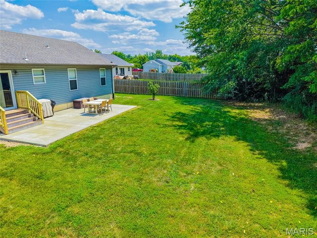 143 Trotters Creek Lane, Wright City, MO 63390