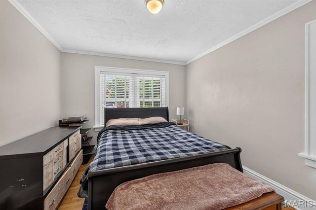 5300 Chippewa Street, St Louis, MO 63109