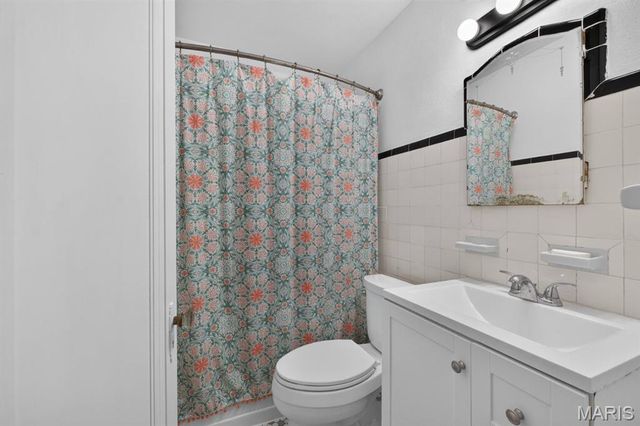 5300 Chippewa Street, St Louis, MO 63109
