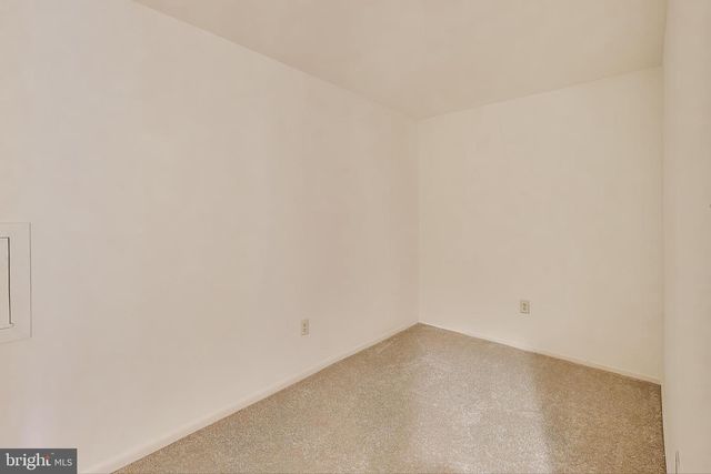 18 INDIAN HILLS CT, Rockville, MD 20855