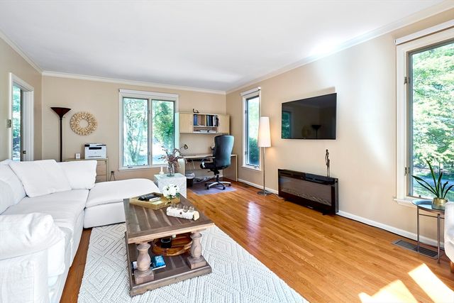 375 Atherton, Milton, MA 02186