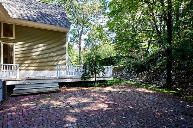 375 Atherton, Milton, MA 02186