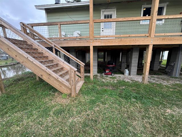 615 Shady Oaks Harbor, Alvin, TX 77511