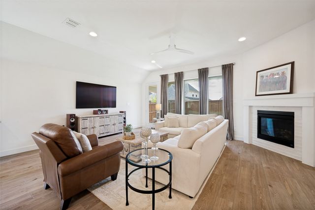 257 Bay Laurel Road, Mckinney, TX 75071
