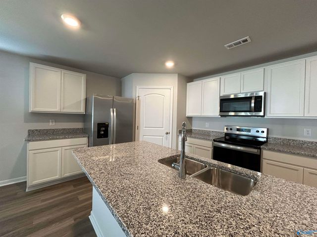 10000 Anders Way, Owens Cross Roads, AL 35763