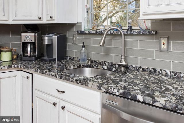 25 SPRINGCRESS DR, Delran, NJ 08075