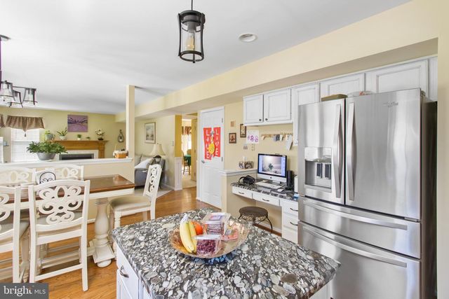 25 SPRINGCRESS DR, Delran, NJ 08075