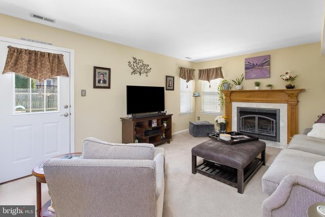 25 SPRINGCRESS DR, Delran, NJ 08075