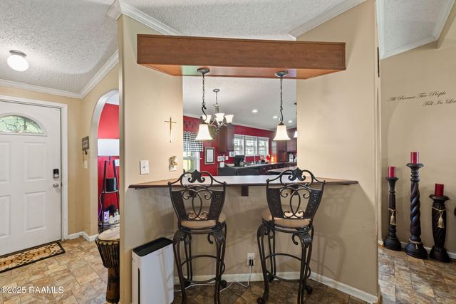 7713 Fred Romero Road, New Iberia, LA 70560