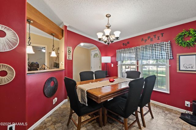 7713 Fred Romero Road, New Iberia, LA 70560