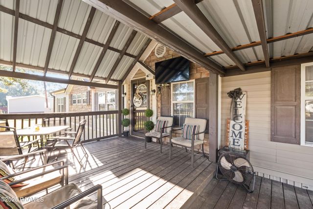 7713 Fred Romero Road, New Iberia, LA 70560