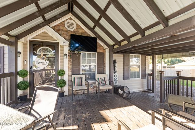 7713 Fred Romero Road, New Iberia, LA 70560