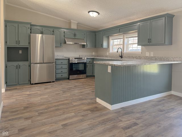 747 Patterson Road, Columbus, IN 47203