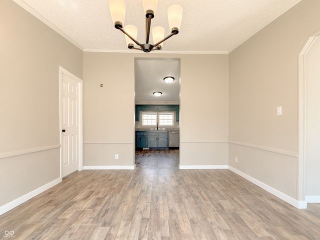 747 Patterson Road, Columbus, IN 47203