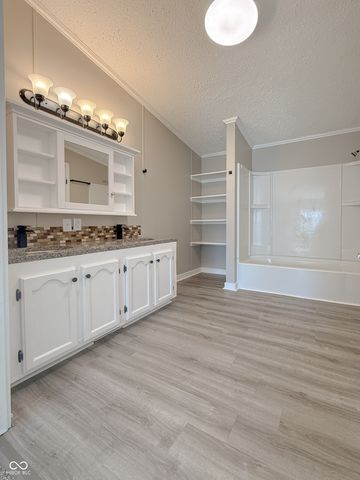 747 Patterson Road, Columbus, IN 47203