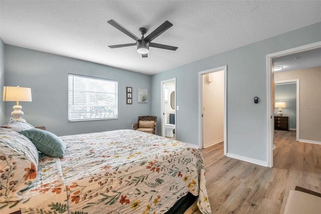 717 CAROLINA AVENUE, Tarpon Springs, FL 34689
