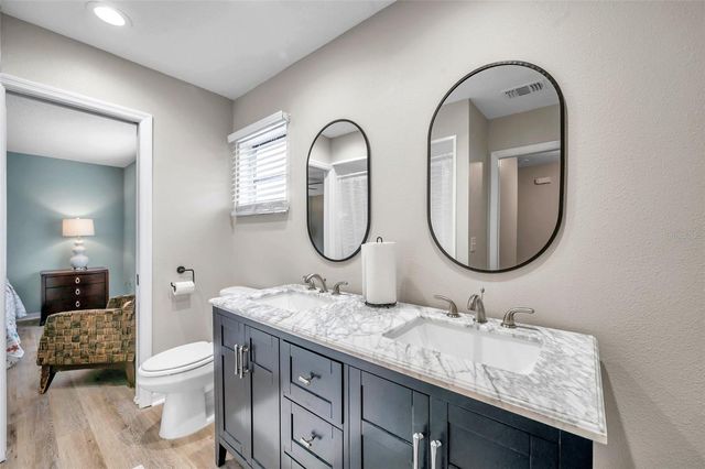 717 CAROLINA AVENUE, Tarpon Springs, FL 34689
