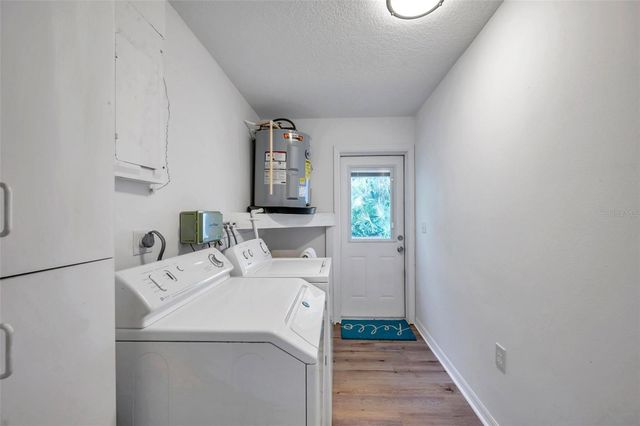 717 CAROLINA AVENUE, Tarpon Springs, FL 34689