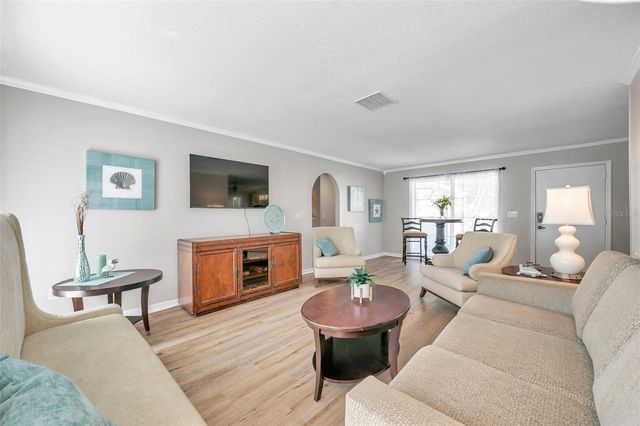 717 CAROLINA AVENUE, Tarpon Springs, FL 34689