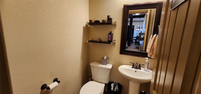 217 Heather Lane, Decatur, TX 76234