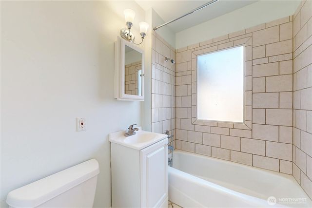 405 SE 8th Street, College Place, WA 99324