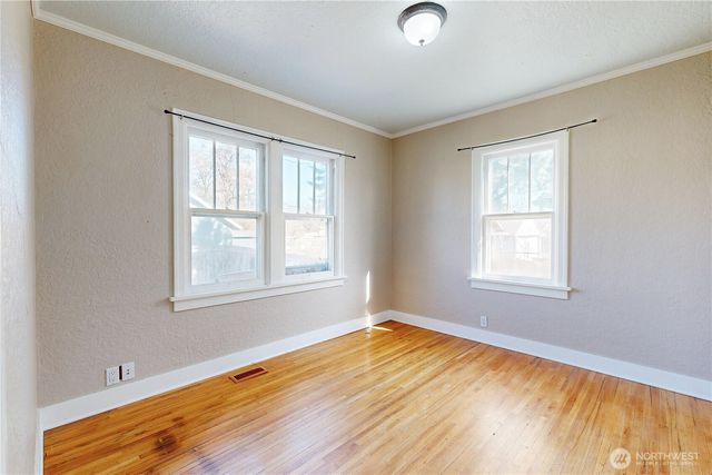 405 SE 8th Street, College Place, WA 99324