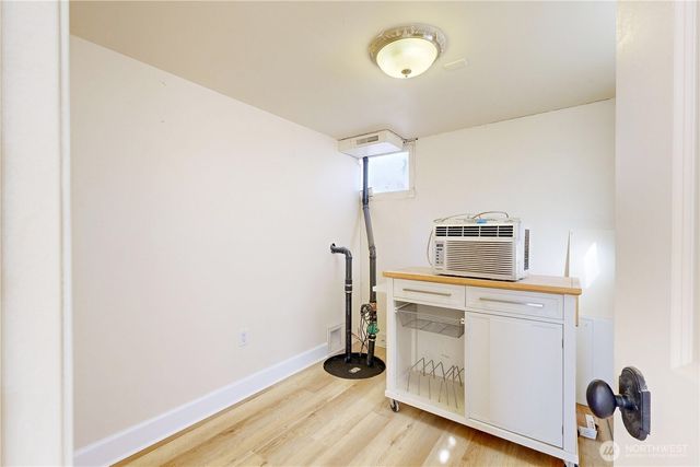 405 SE 8th Street, College Place, WA 99324