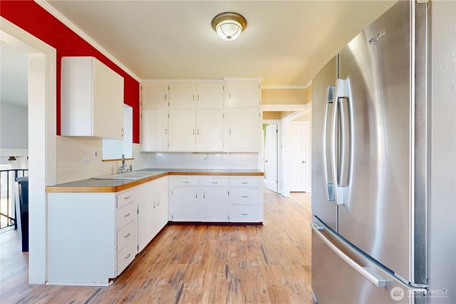 405 SE 8th Street, College Place, WA 99324