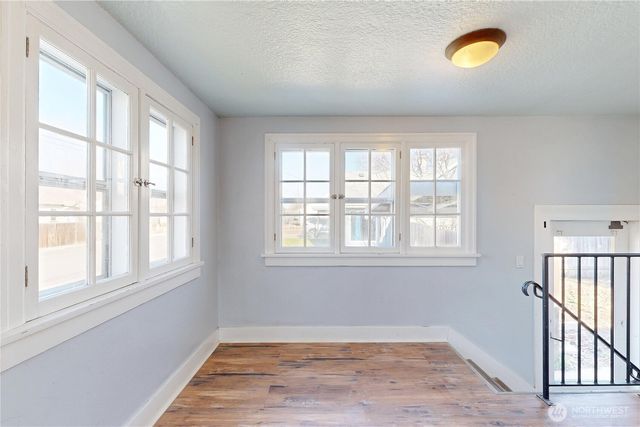 405 SE 8th Street, College Place, WA 99324