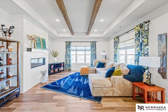 12352 Horizon St., Papillion, NE 68046