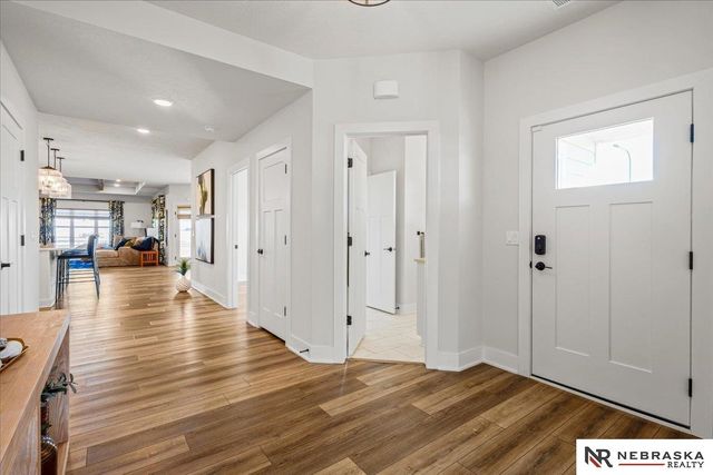 12352 Horizon St., Papillion, NE 68046