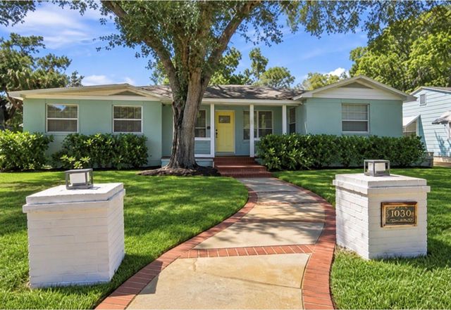 3022 1ST STREET N, St Petersburg, FL 33704