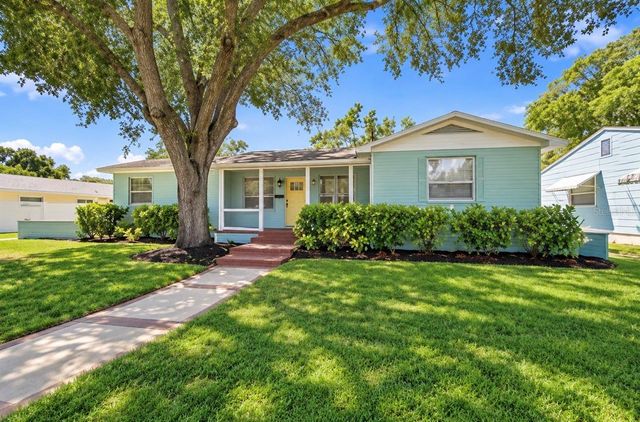 3022 1ST STREET N, St Petersburg, FL 33704