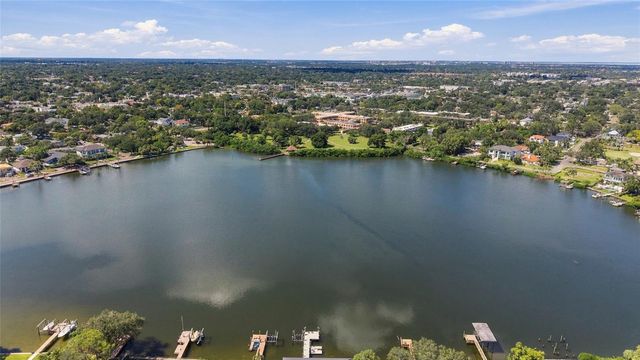 3022 1ST STREET N, St Petersburg, FL 33704
