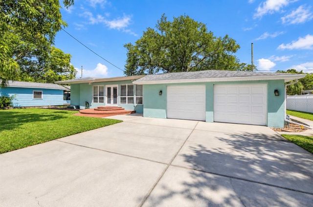 3022 1ST STREET N, St Petersburg, FL 33704